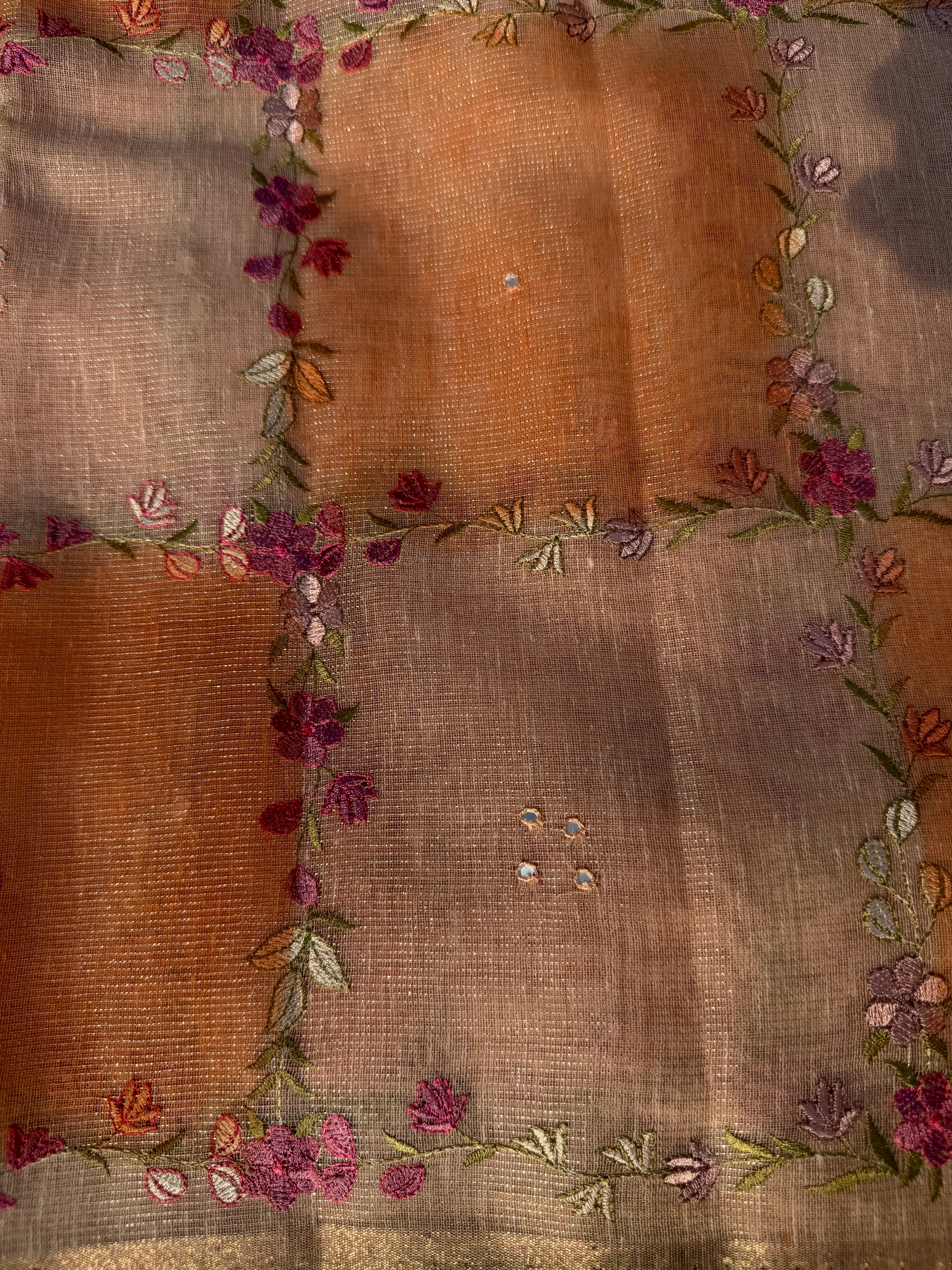Rangkaat Linen Tissue with Flower
Embroidery - Peach