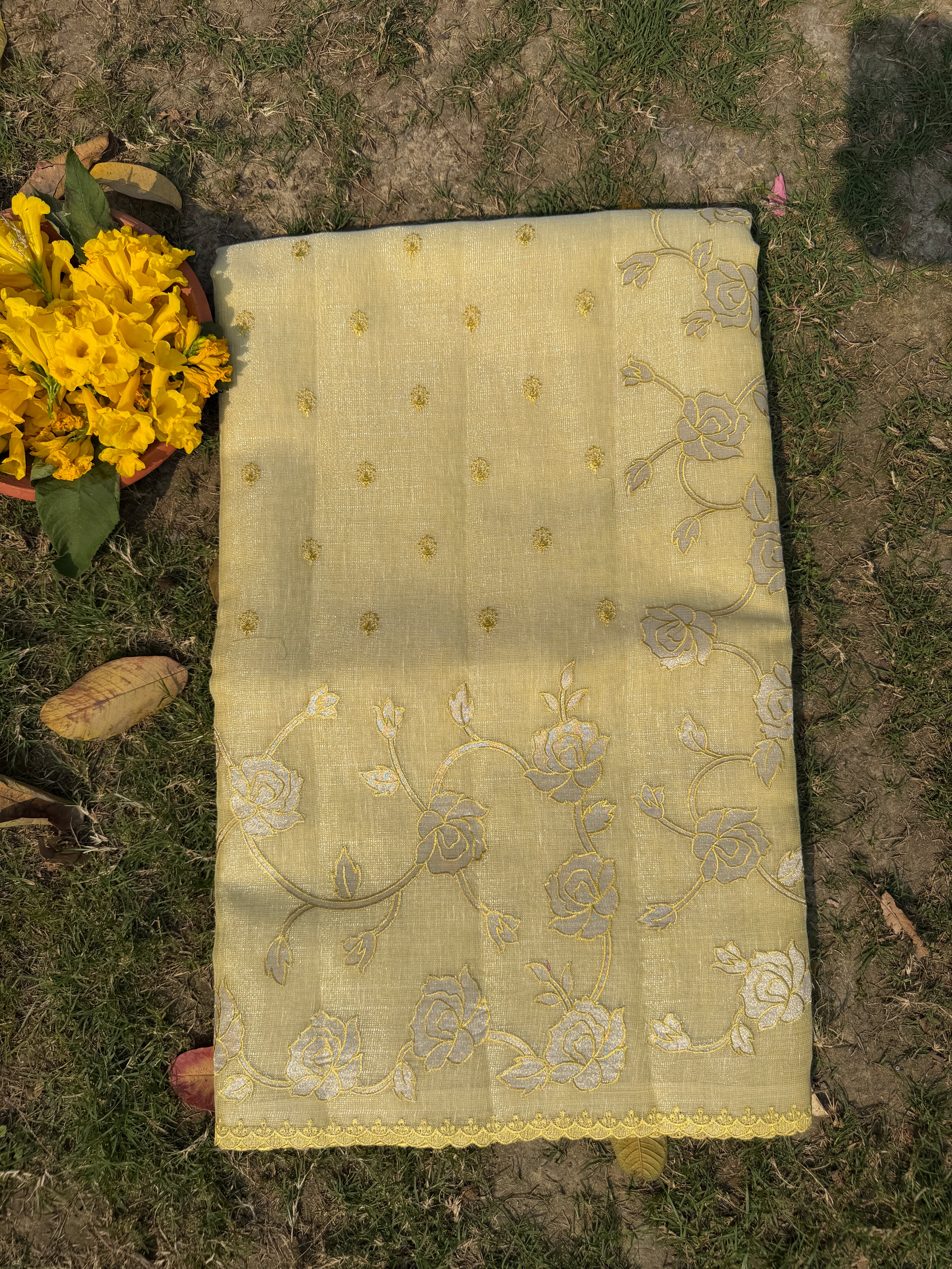 Linen tissue saree with applique work and scallop border - Lemon Yellow