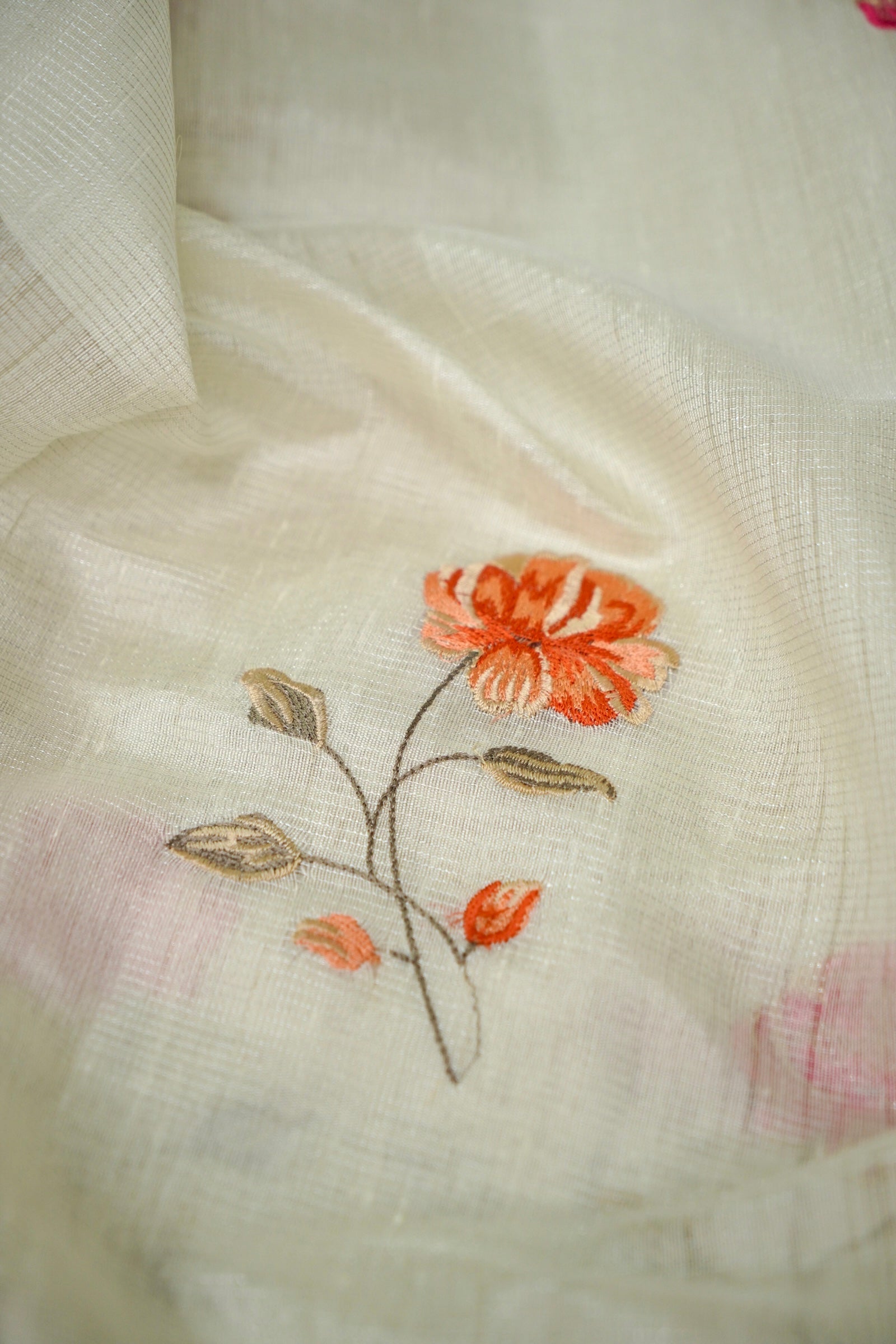 Linen Saree Floral Embroidery – Pink