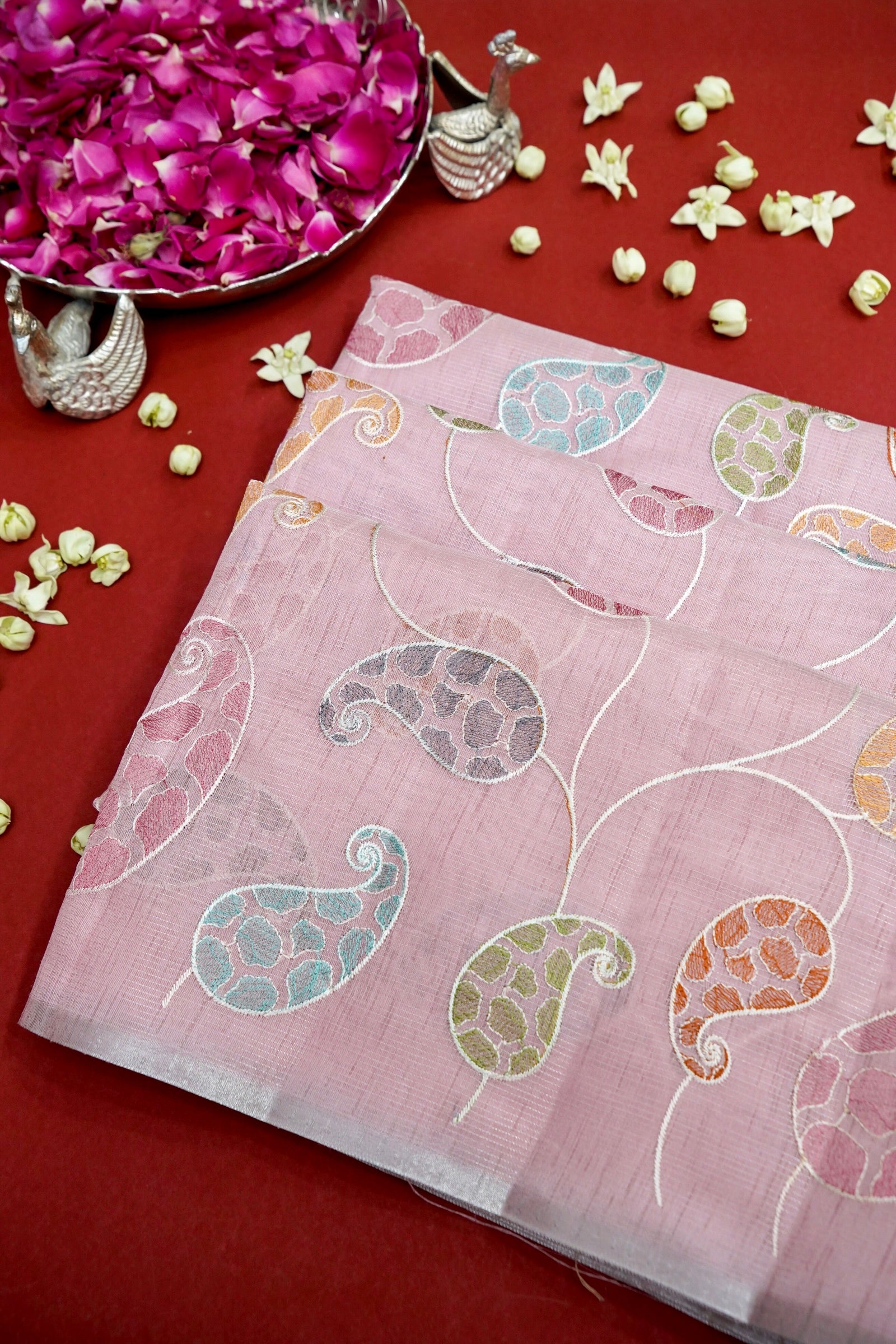 Linen Saree with Paisley Embroidery – Pink