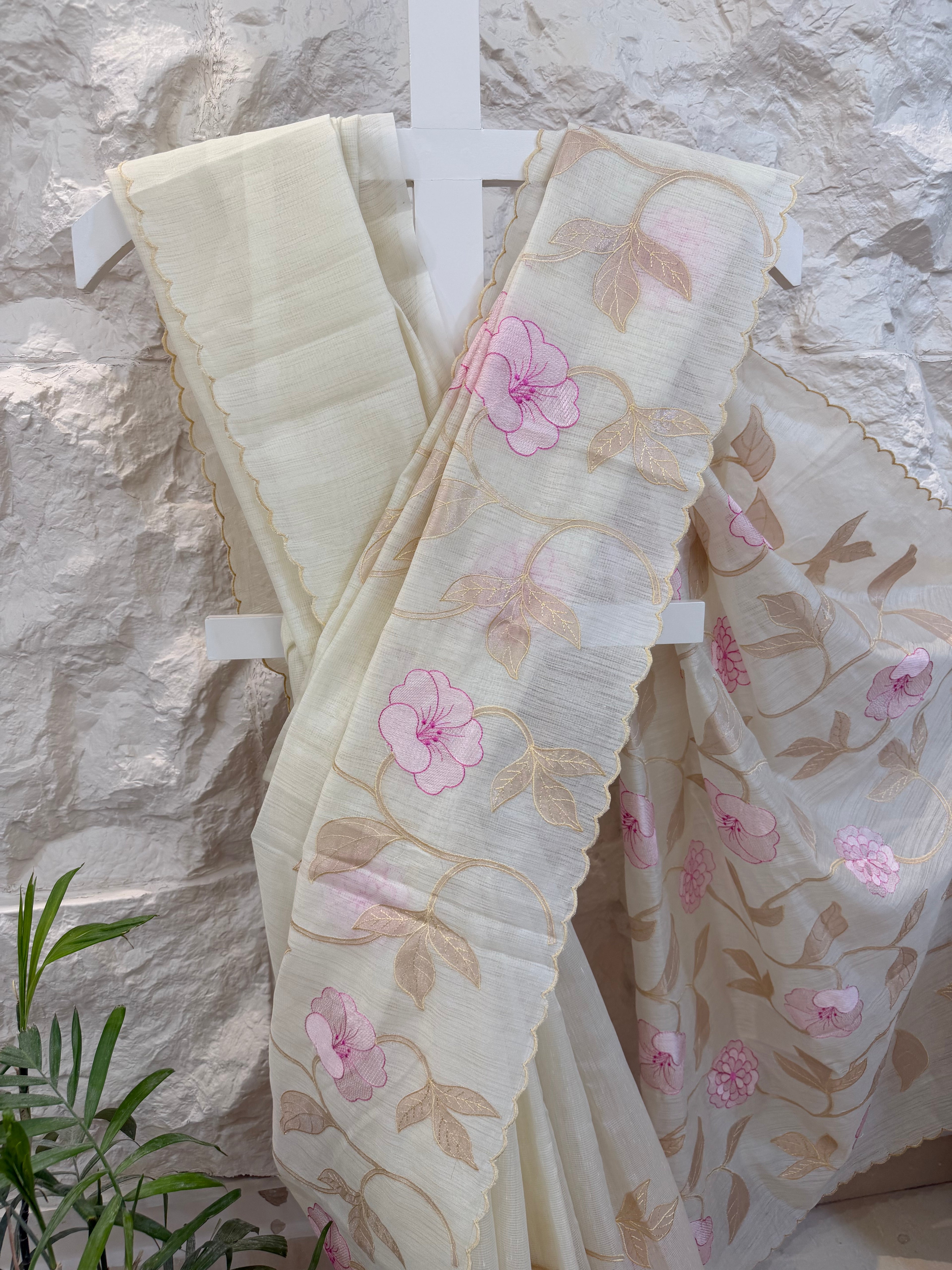 Linen Saree with Tissue Appliqué Work