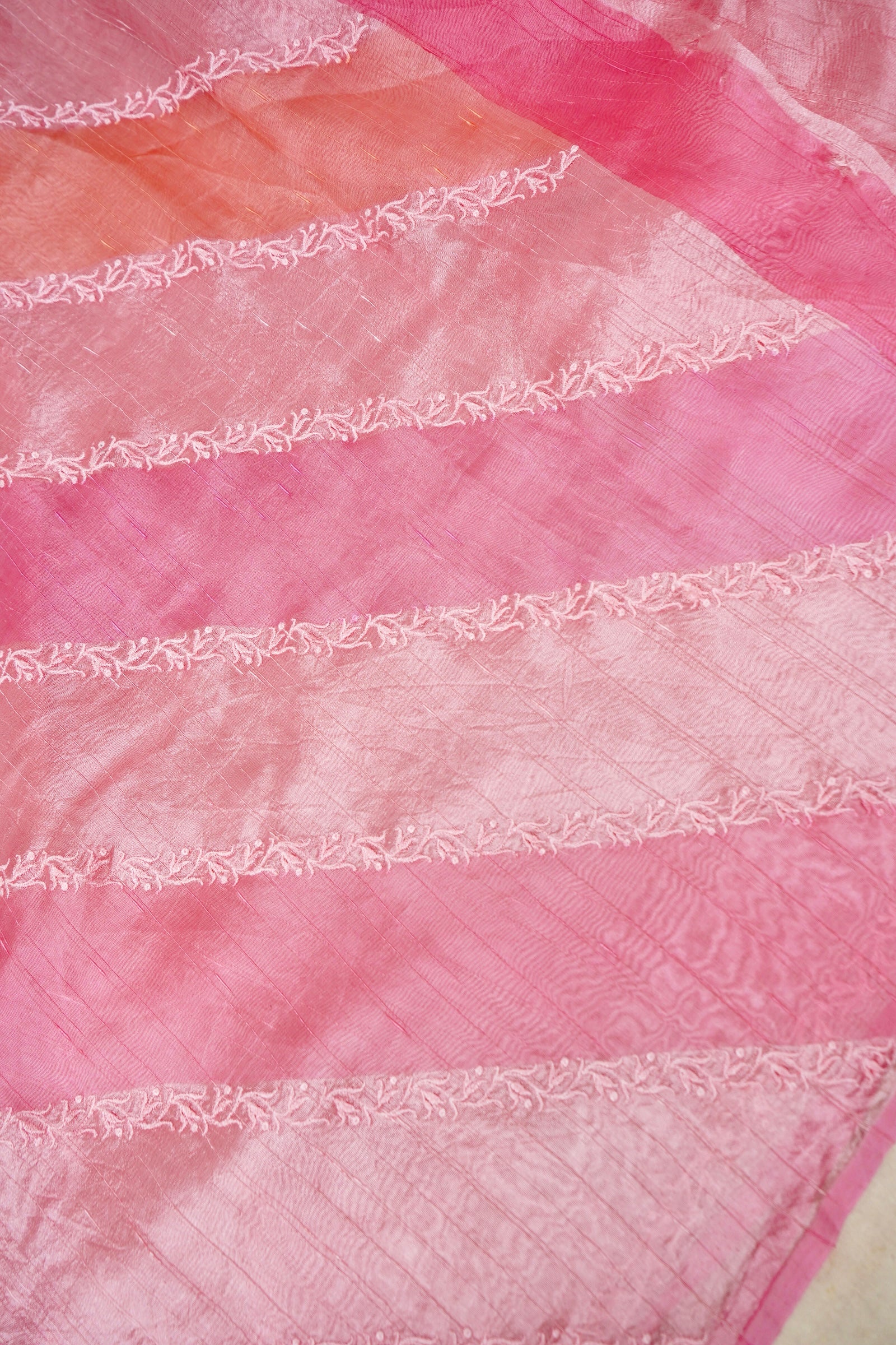 Rangkaat Raw Silk Saree with Thread Embroidery -Pink