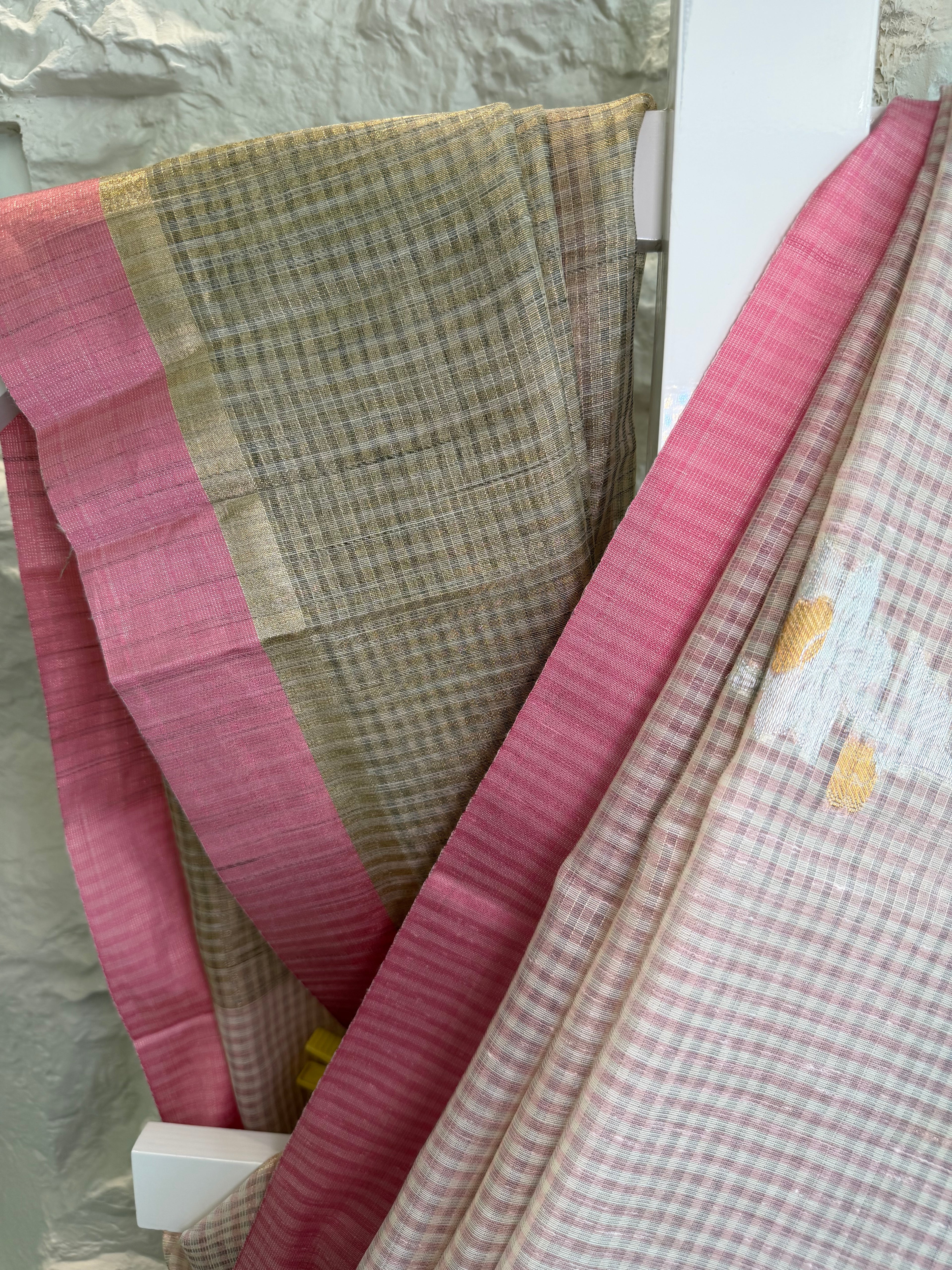 Blush Pink Checks Linen Saree
