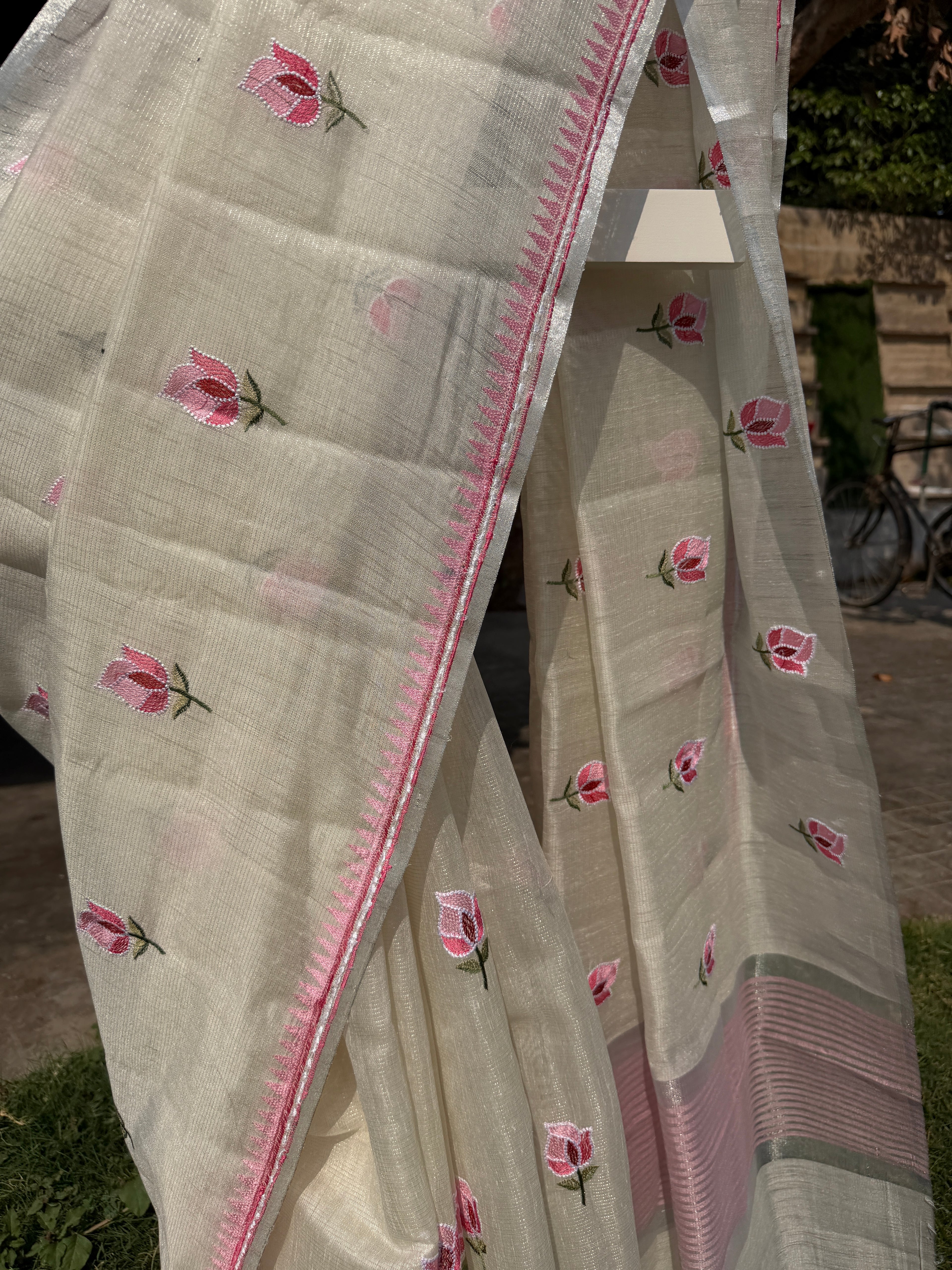 Linen Tissue Saree with Rose Embroidery- Pink