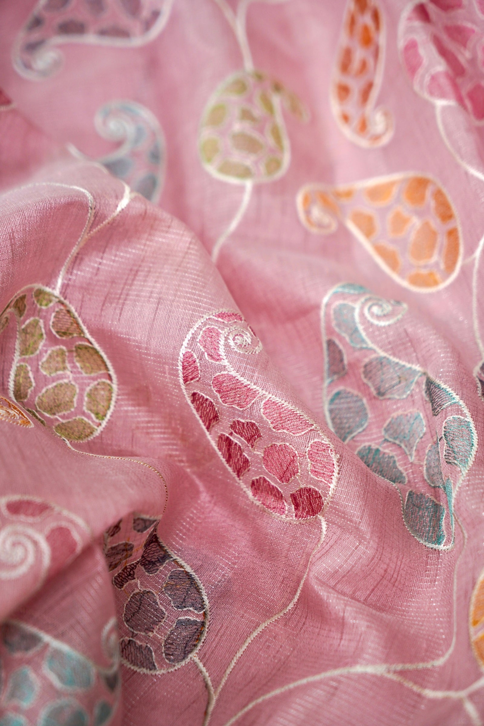 Linen Saree with Paisley Embroidery – Pink