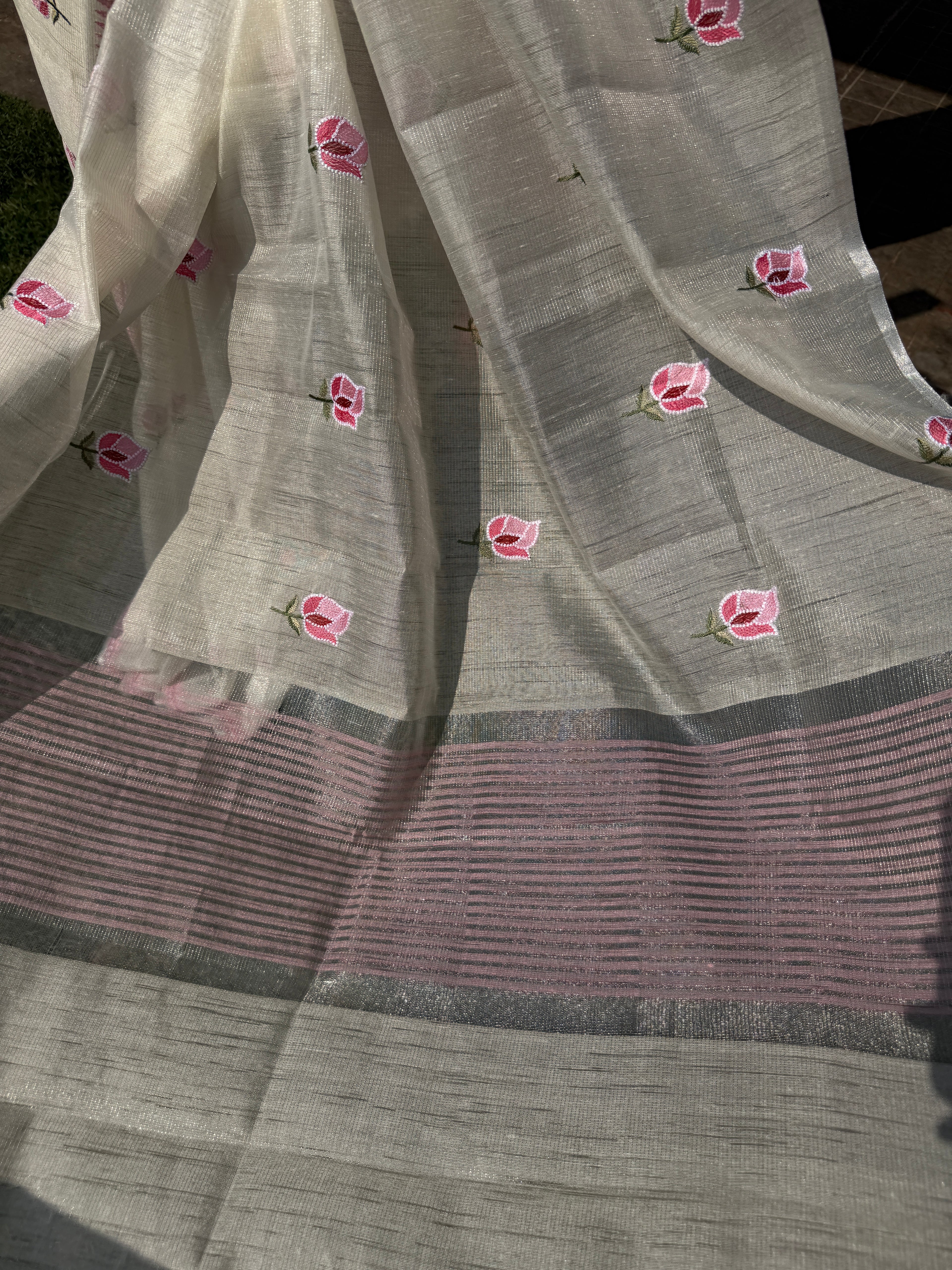 Linen Tissue Saree with Rose Embroidery- Pink
