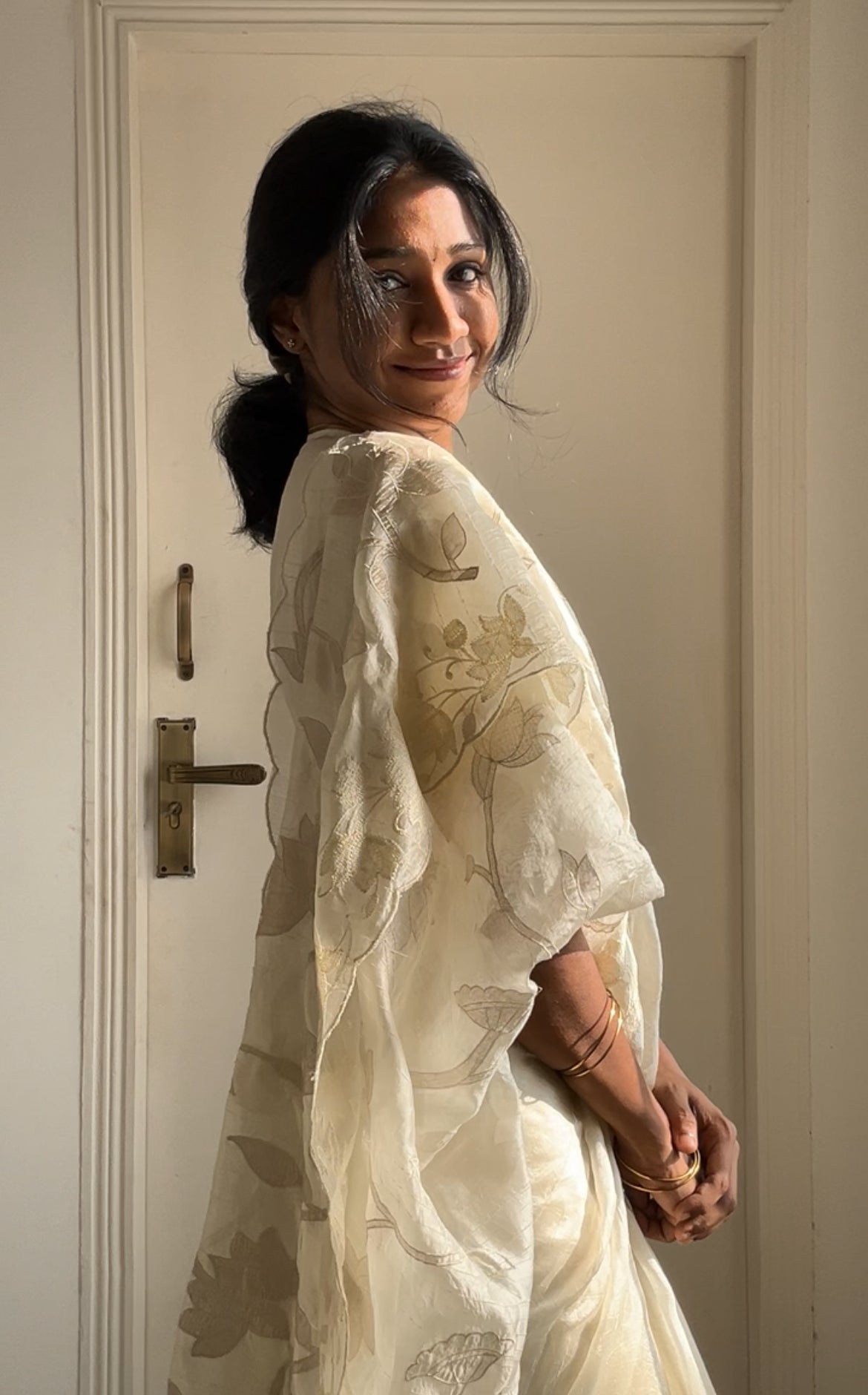 Raw Silk Saree with Applique Work & Scalloped Border -Off White