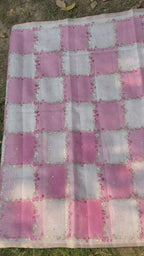 Rangkaat Linen Tissue with Flower
Embroidery - Pink